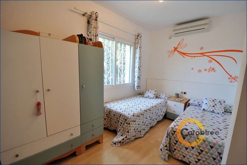 5 soveværelse Villa til salg i Benicarlo med swimmingpool - € 550.000 (Ref: 5069725)