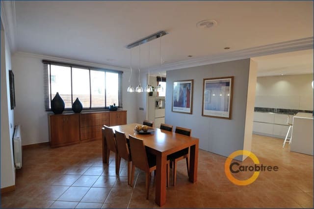 5 soveværelse Villa til salg i Benicarló med swimmingpool - € 550.000 (Ref: 5069725)