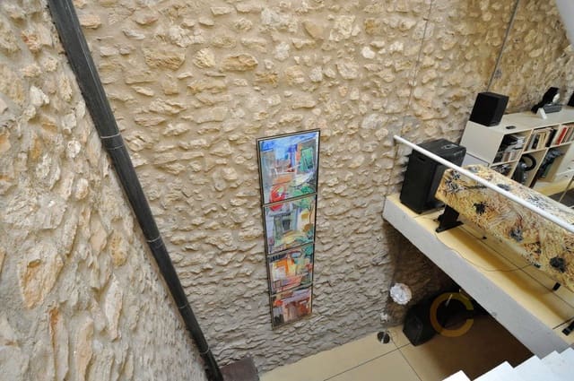 2 bedroom Townhouse for sale in Cervera del Maestre / Cervera del Maestrat with pool - € 145,000 (Ref: 6988217)