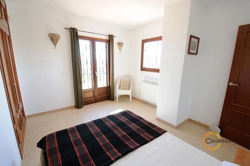 5 soveværelse Villa til salg i Cervera del Maestre / Cervera del Maestrat med swimmingpool garage - € 1.200.000 (Ref: 8715833)