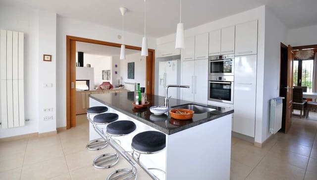 5 sovrum Villa till salu i Cervera del Maestre / Cervera del Maestrat med pool garage - 1 200 000 € (Ref: 8715833)