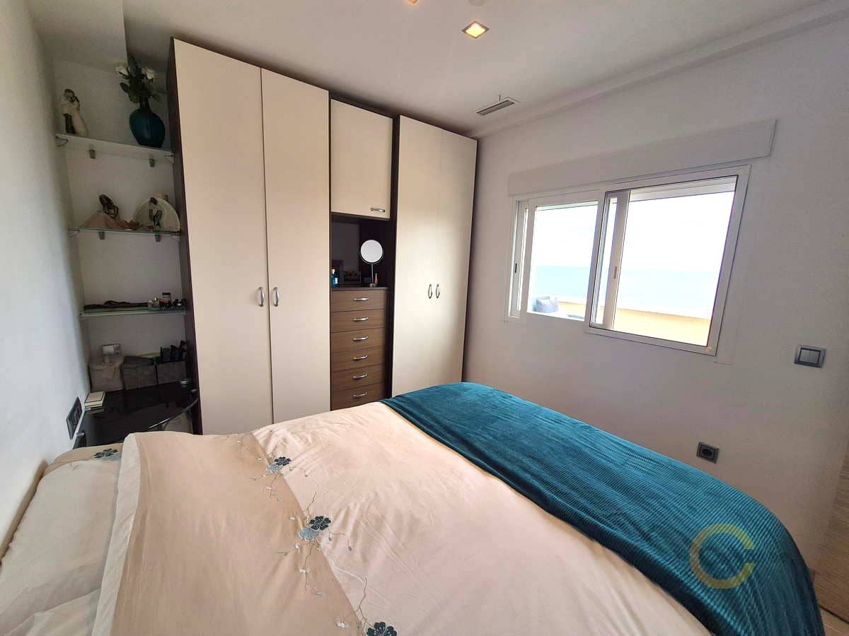 3 bedroom Semi-detached Villa for sale in Peniscola with pool garage - € 225,000 (Ref: 9843973)