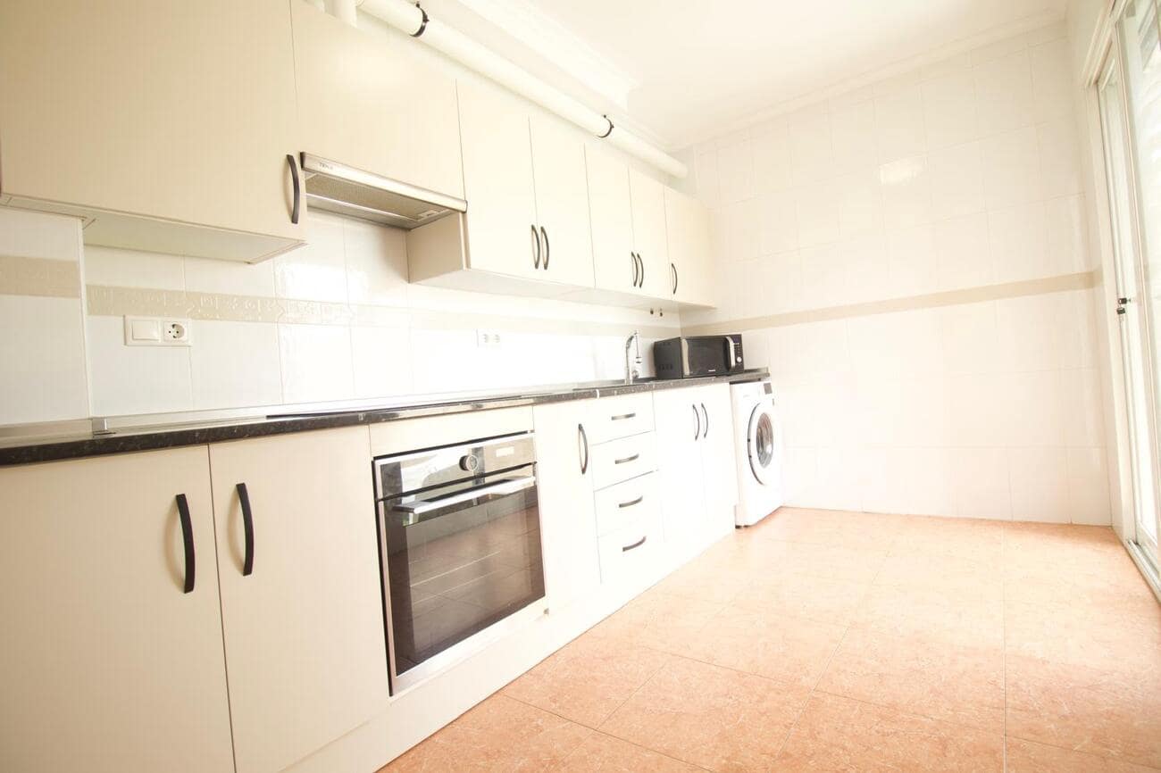 Chalet de 3 habitaciones en La Pinilla en venta con garaje - 169.995 € (Ref: 10034263)