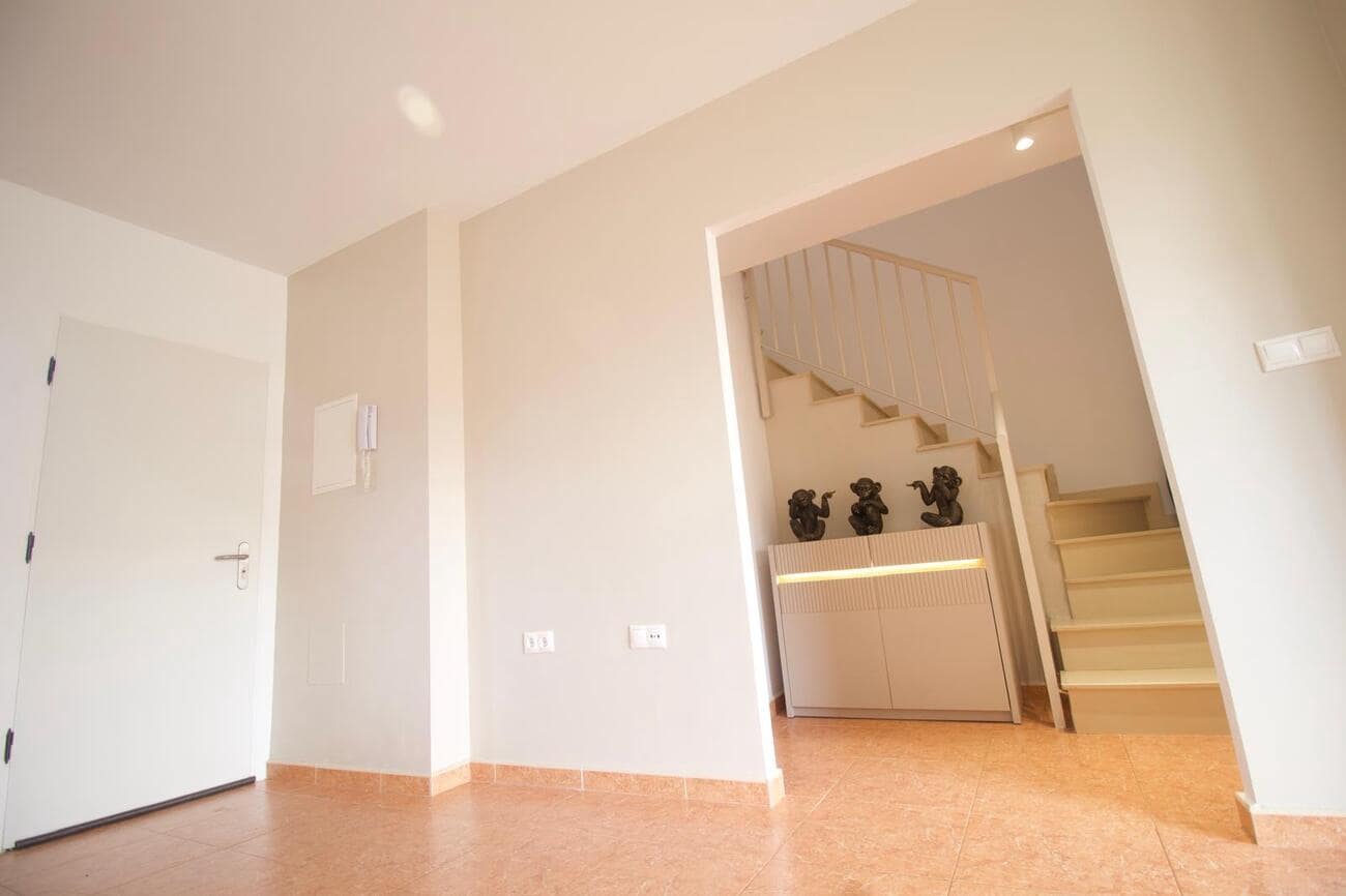Chalet de 3 habitaciones en La Pinilla en venta con garaje - 169.995 € (Ref: 10034263)