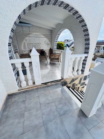 2 soveværelse Villa til leje i Mazarrón ciudad, Mazarrón med swimmingpool - € 700 (Ref: 10034264)