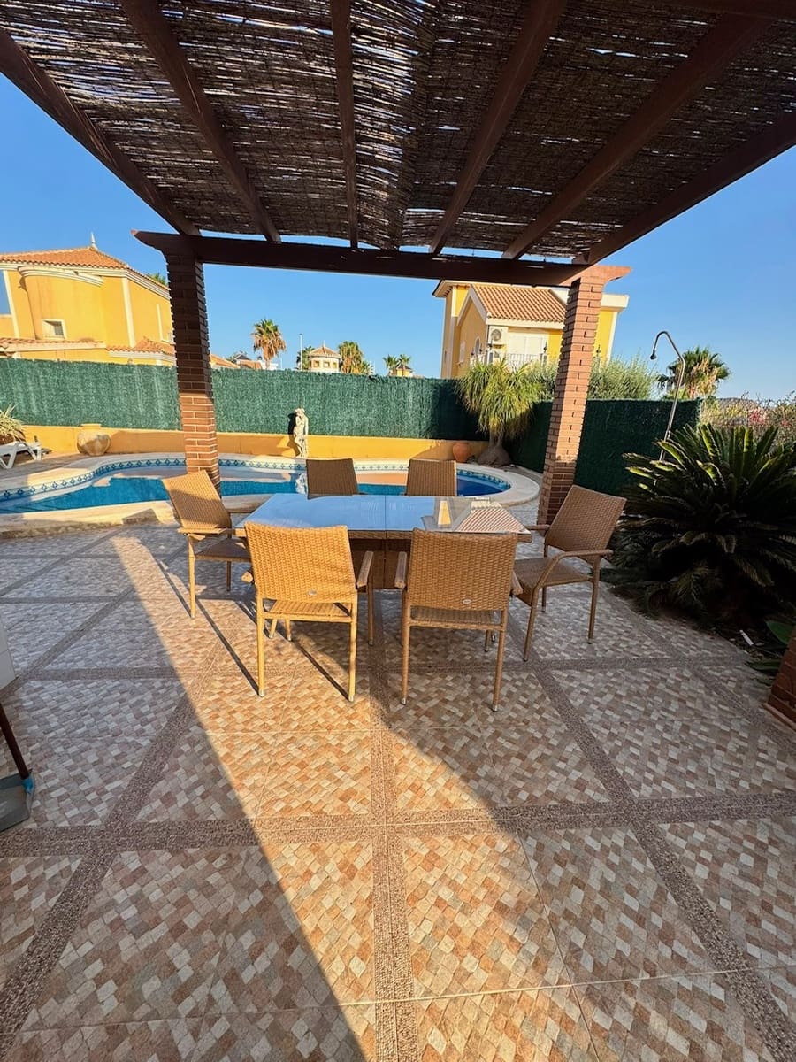 2 bedroom Villa for rent in Mazarron with pool - € 780 (Ref: 10034695)