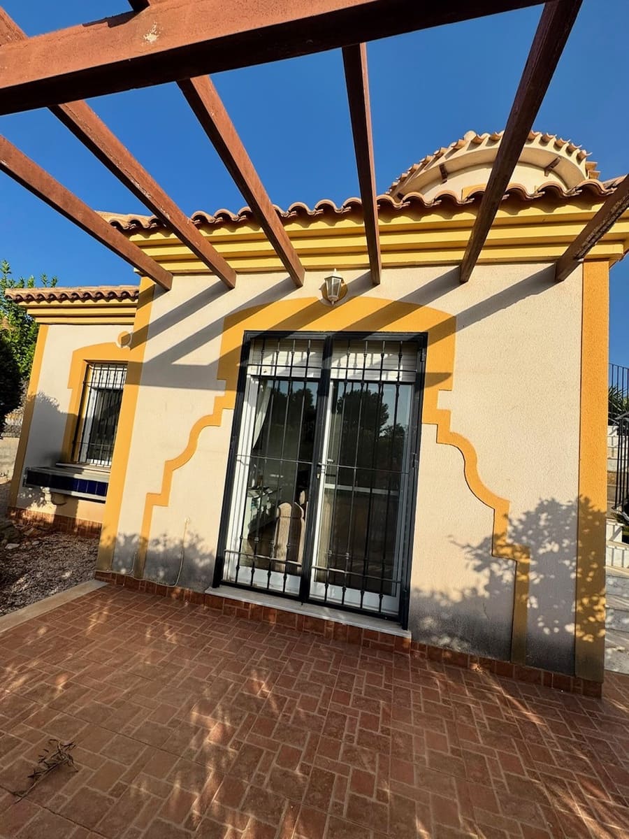 2 bedroom Villa for rent in Mazarron with pool - € 780 (Ref: 10034695)