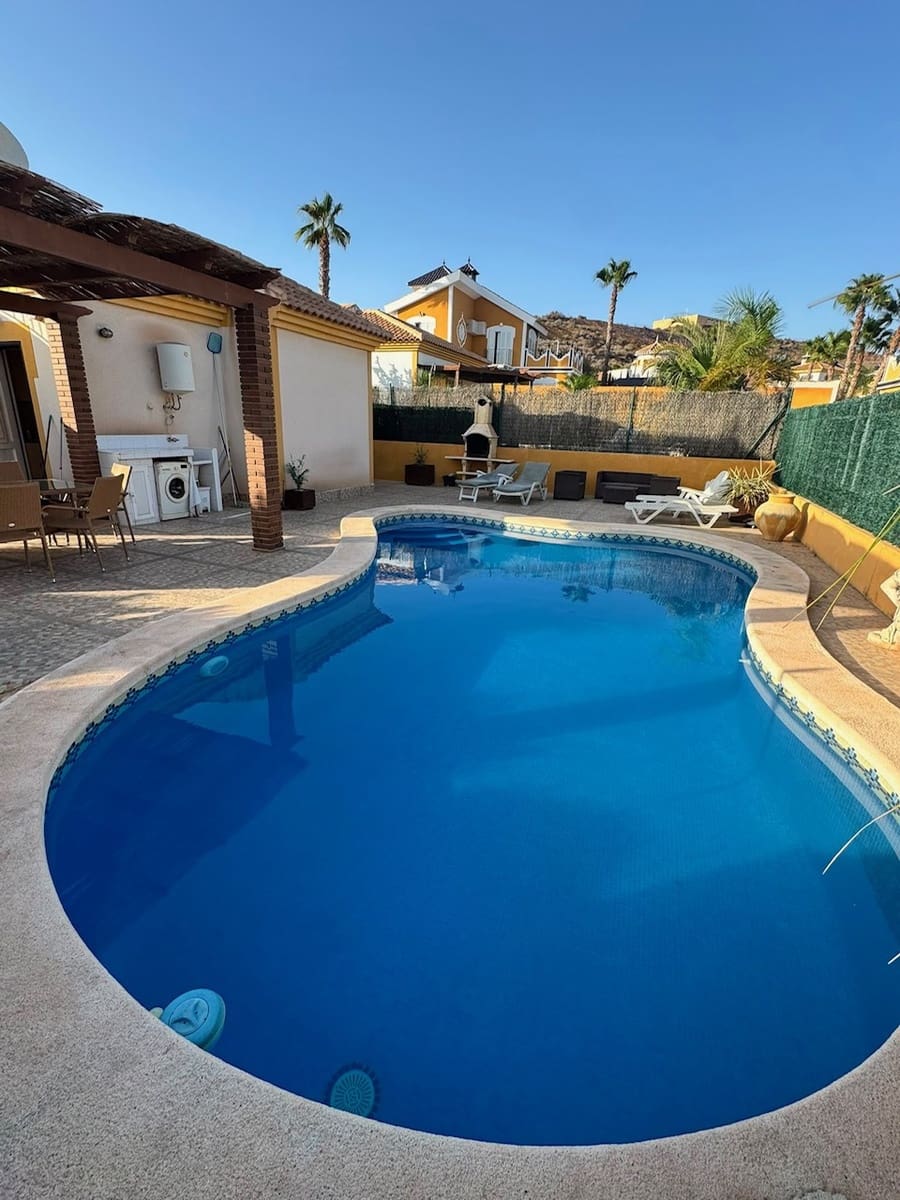 2 bedroom Villa for rent in Mazarron with pool - € 780 (Ref: 10034695)