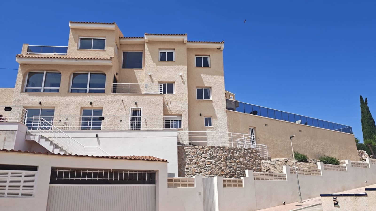 4 bedroom Villa for rent in Bolnuevo with pool garage - € 1,500 (Ref: 10121187)