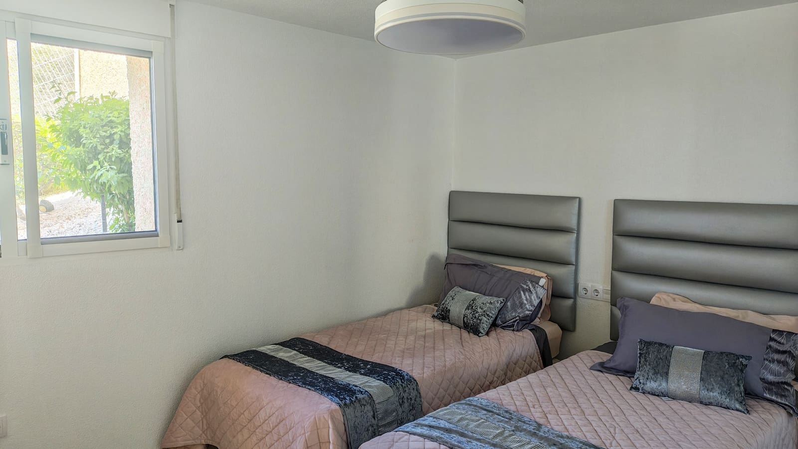 4 bedroom Villa for rent in Bolnuevo with pool garage - € 1,500 (Ref: 10121187)