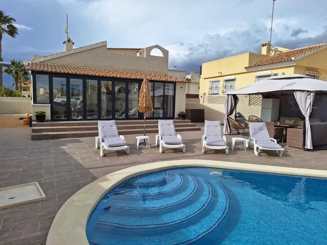 4 soveværelse Villa til salg i Mazarrón ciudad, Mazarrón med swimmingpool garage - € 299.995 (Ref: 10154374)