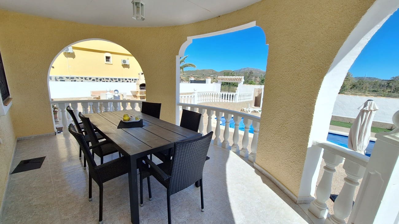 3 slaapkamer Villa te huur in Camposol met zwembad garage - € 1.100 (Ref: 3297040)