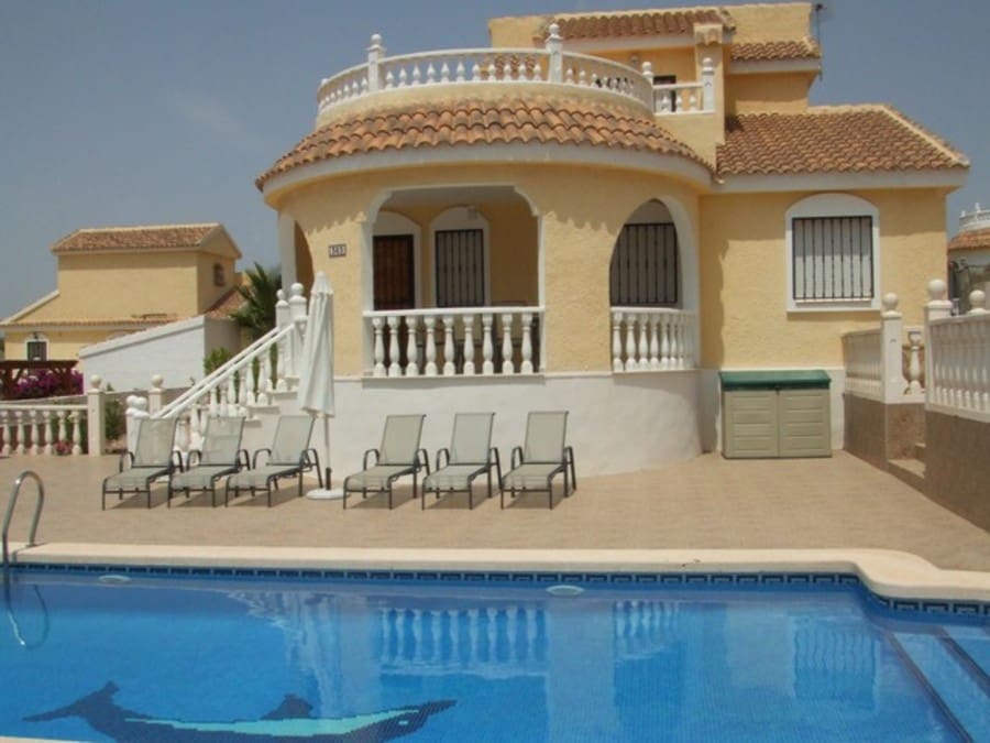 3 bedroom Villa for rent in Camposol with pool - € 750 (Ref: 3543763)