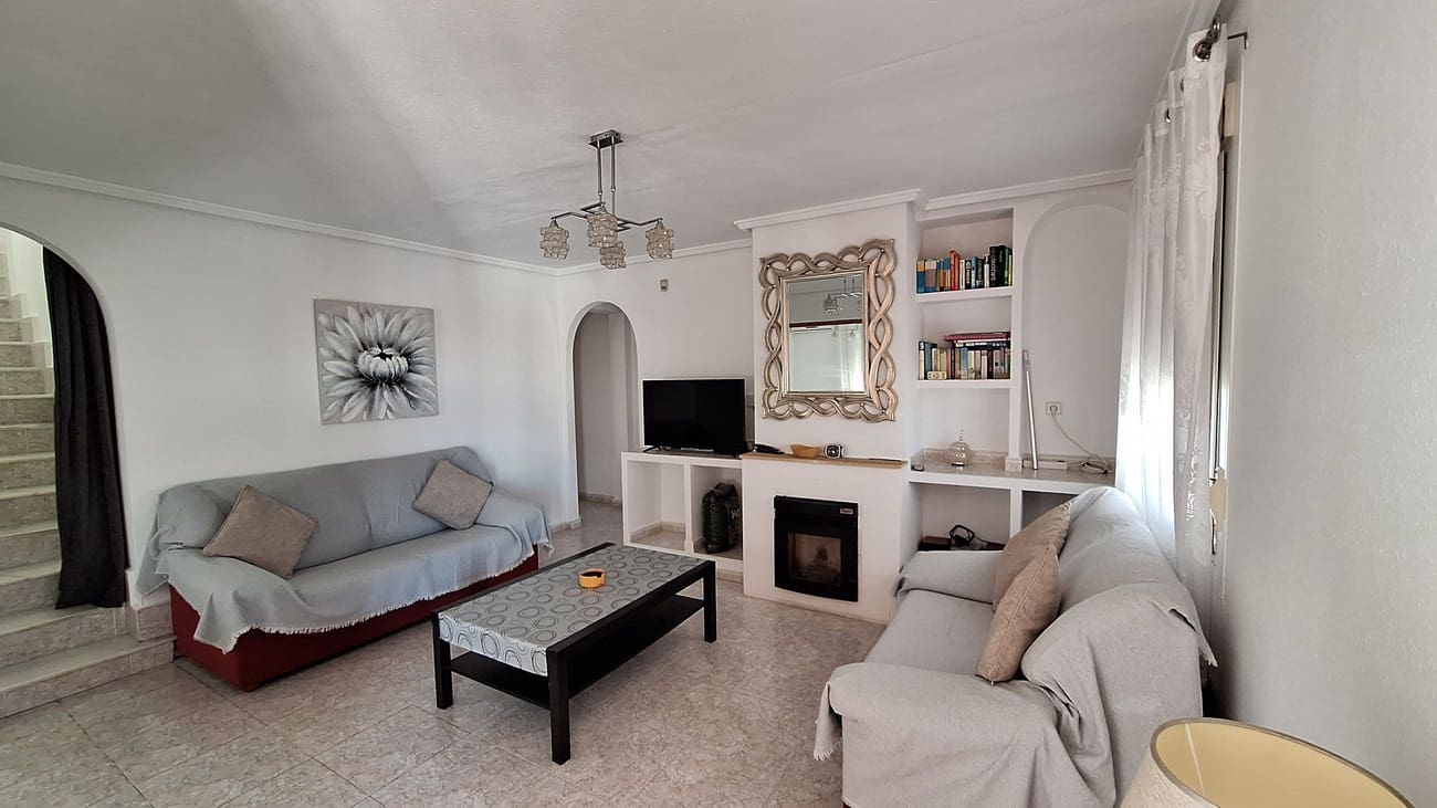 3 soveværelse Villa til leje i Camposol med swimmingpool garage - € 850 (Ref: 3543763)