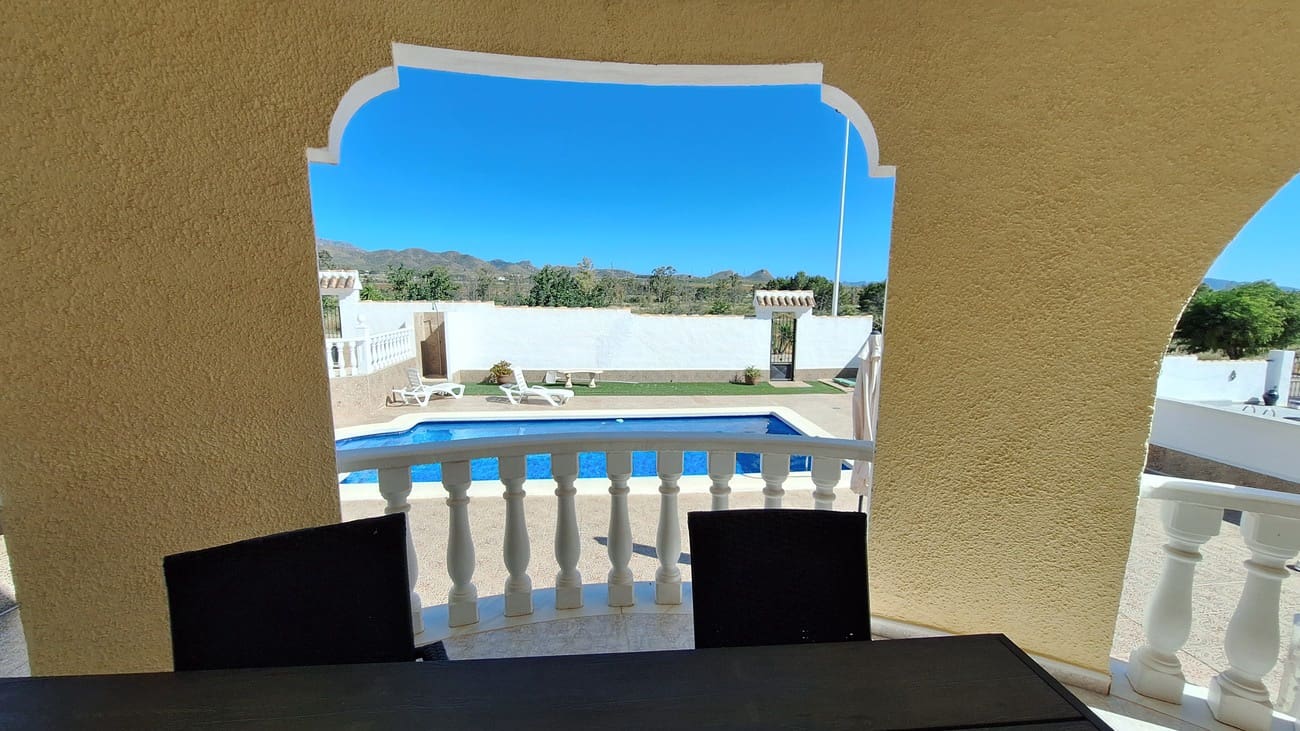 3 soveværelse Villa til leje i Camposol med swimmingpool garage - € 850 (Ref: 3543763)