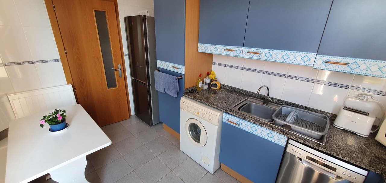 2 sypialnia Apartament do wynajęcia w Isla Plana z basenem garażem - 680 € (Ref: 6303101)