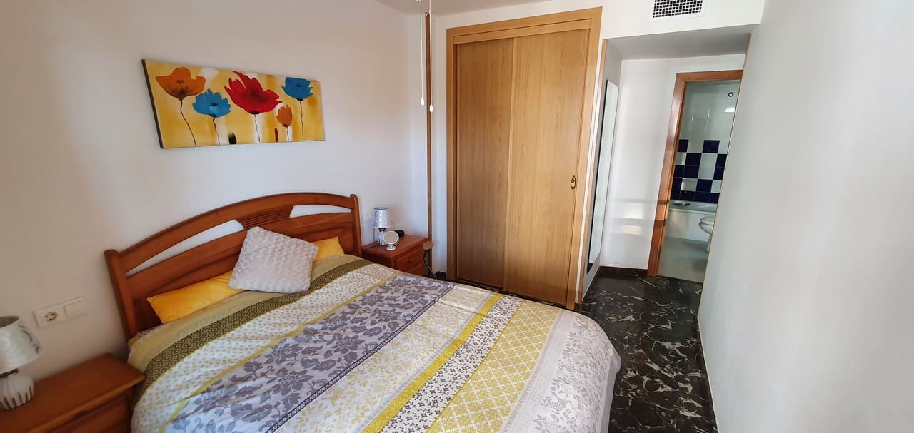 2 sypialnia Apartament do wynajęcia w Isla Plana z basenem garażem - 680 € (Ref: 6303101)
