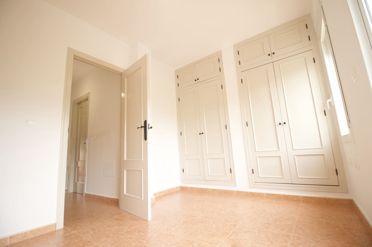 3 sypialnia Dom blizniak na sprzedaż w La Pinilla z garażem - 149 995 € (Ref: 7375566)