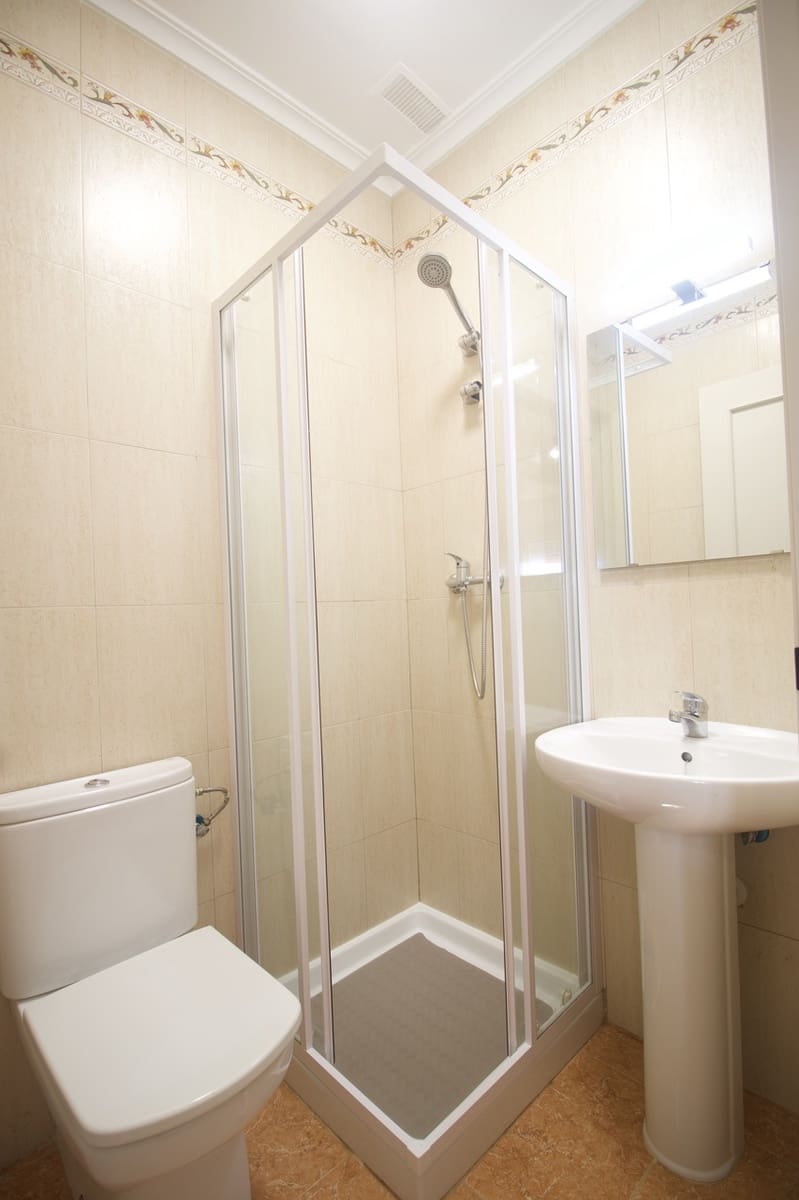 3 sypialnia Dom blizniak na sprzedaż w La Pinilla z garażem - 149 995 € (Ref: 7375566)