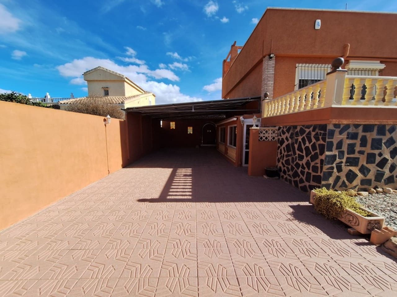 3 soveværelse Villa til salg i Camposol med swimmingpool garage - € 210.000 (Ref: 8107439)