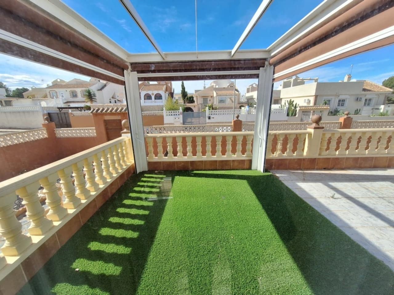 3 soveværelse Villa til salg i Camposol med swimmingpool garage - € 210.000 (Ref: 8107439)