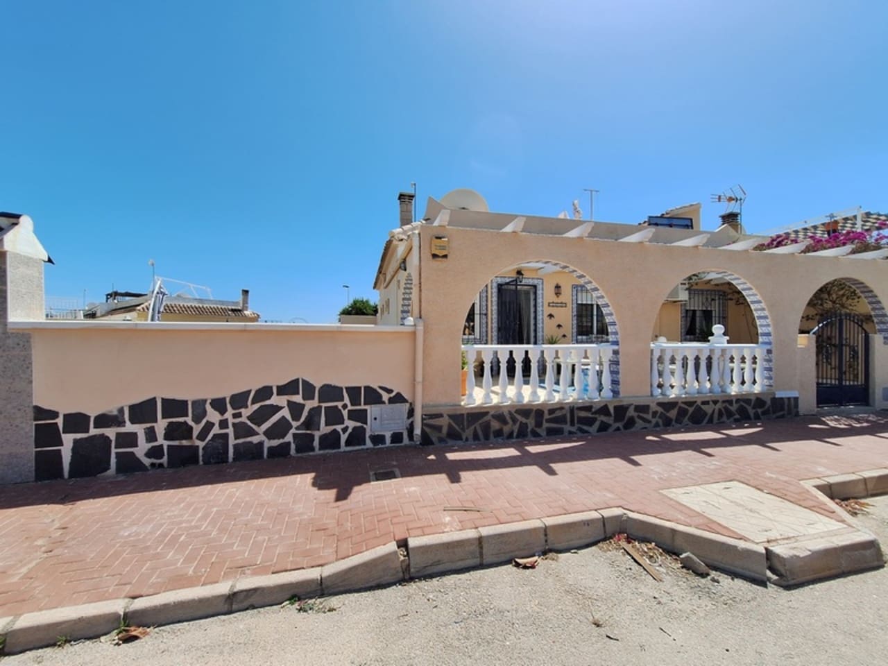 2 soverom Villa til salgs i Camposol med svømmebasseng - € 105 000 (Ref: 8222089)