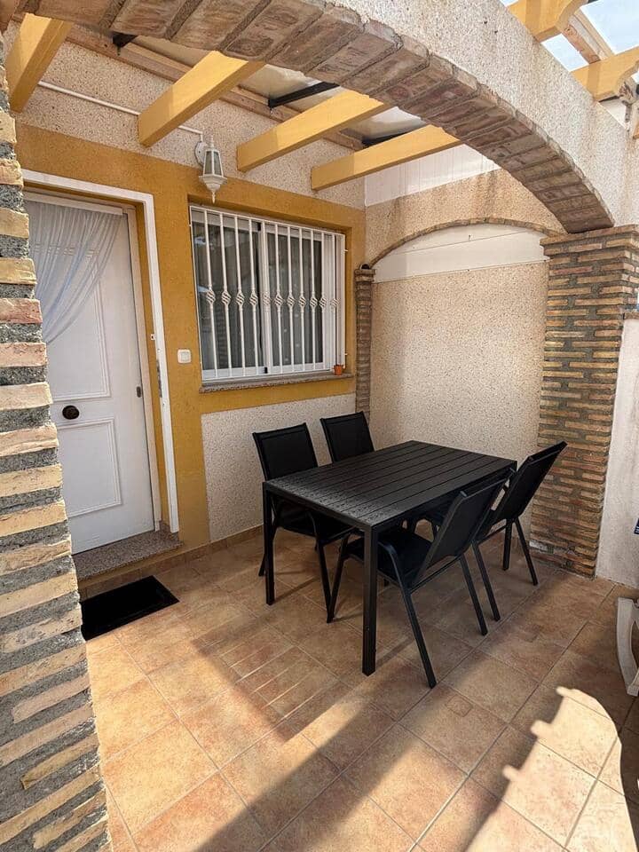Villa/Maison de 2 chambres à louer à Camposol avec piscine - 650 € (Ref: 9000172)