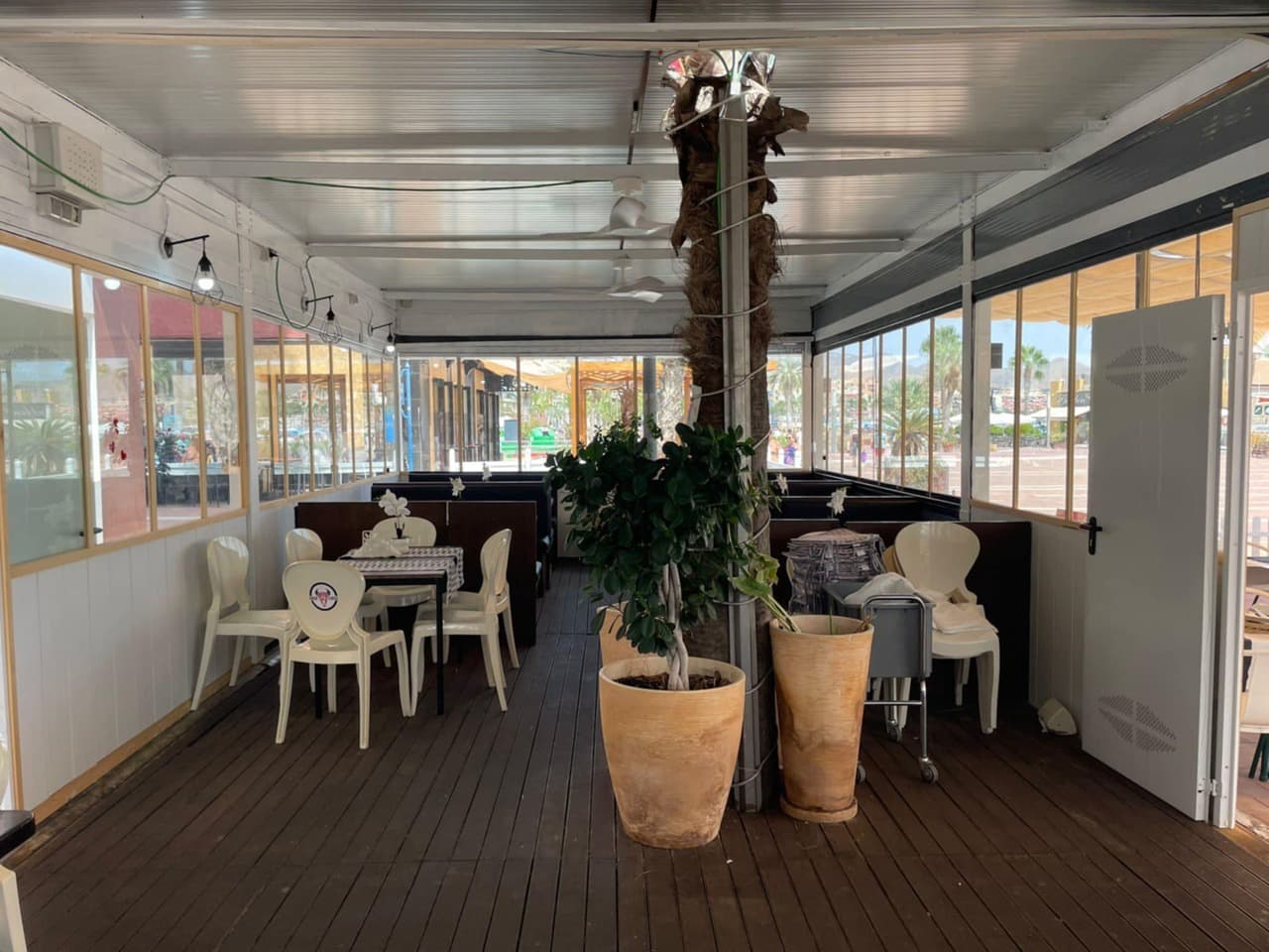 Commerciale in vendita in Puerto de Mazarron - 99.995 € (Rif: 9242072)