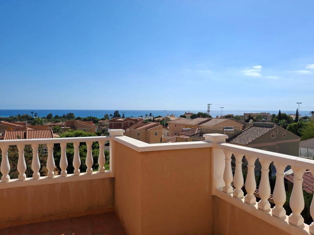 4 bedroom Villa for sale in Bolnuevo with pool garage - € 425,000 (Ref: 9363169)