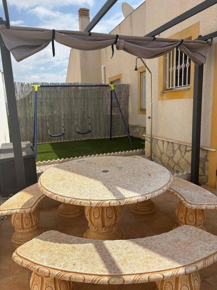 2 soveværelse Villa til leje i Camposol med swimmingpool - € 650 (Ref: 9925205)