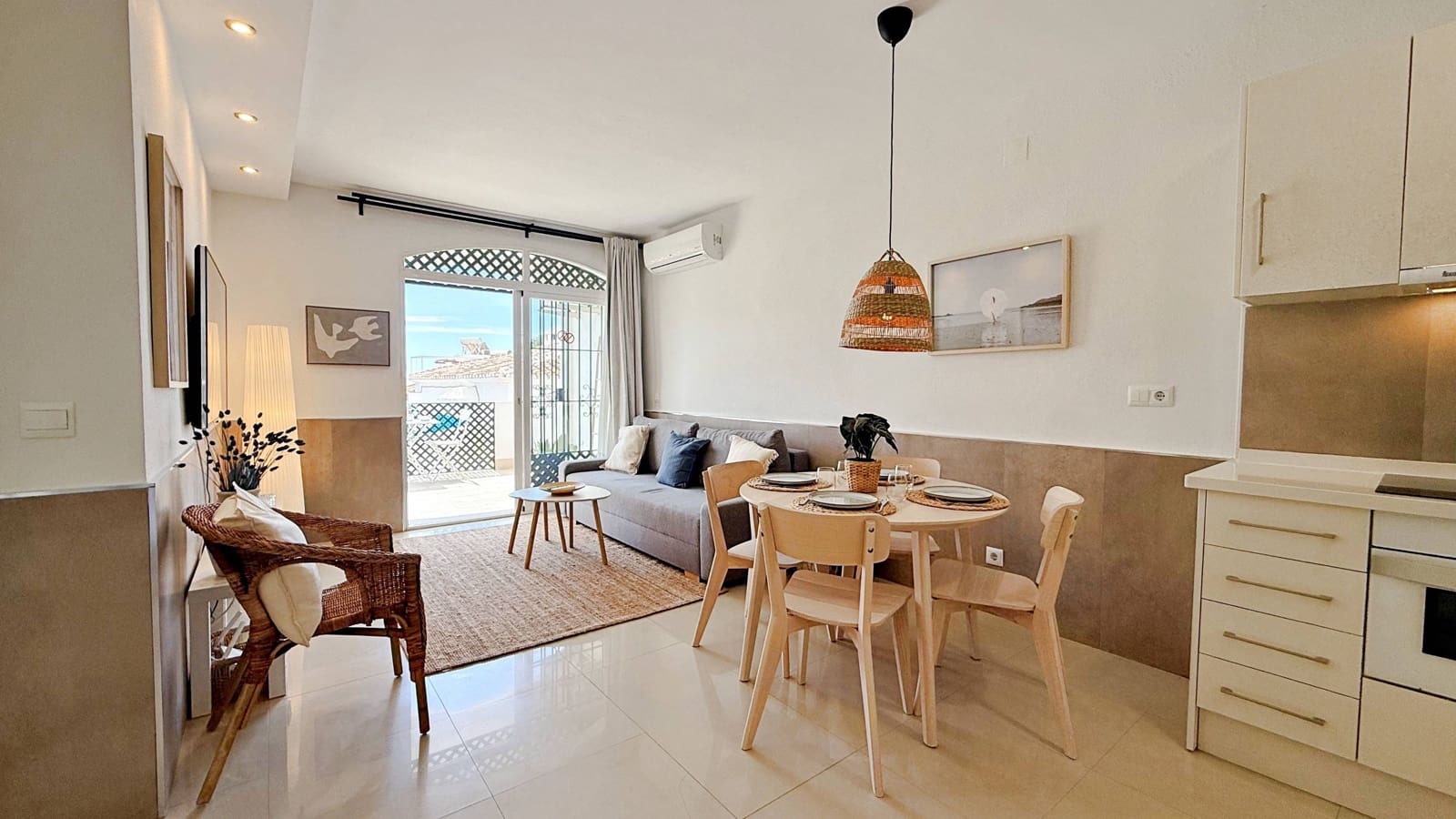 1 chambre Appartement à vendre à Nerja avec piscine - 299 000 € (Ref: 10100435)