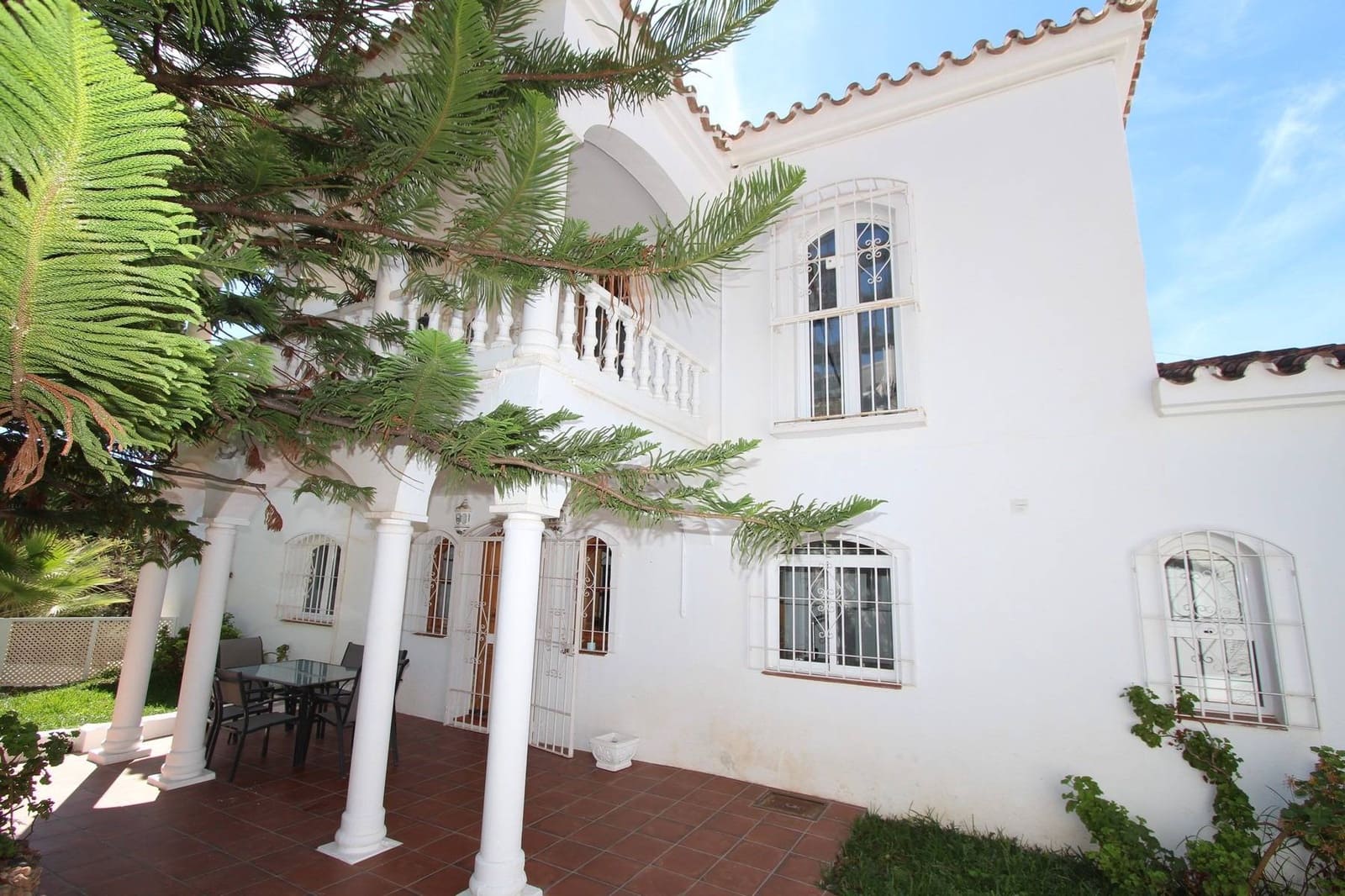 8 soveværelse Villa til salg i Nerja med swimmingpool - € 1.600.000 (Ref: 10155272)