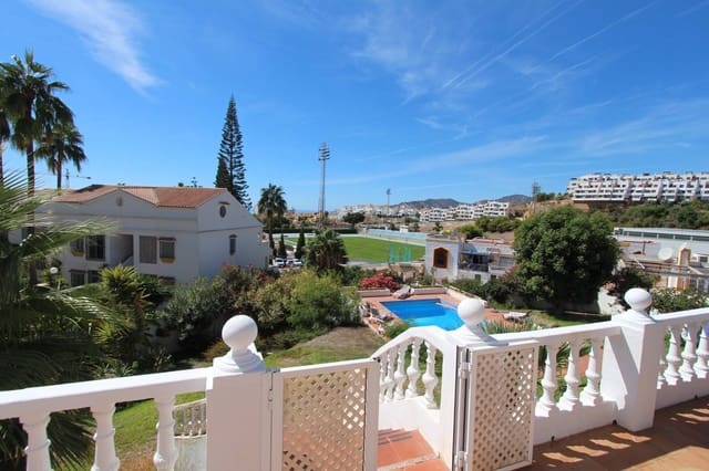 8 soverom Villa til salgs i Nerja med svømmebasseng - € 1 600 000 (Ref: 10155272)