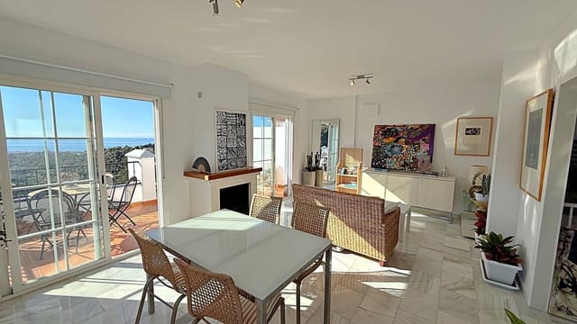 3 chambre Villa/Maison à vendre à Frigiliana avec piscine - 950 000 € (Ref: 10161511)