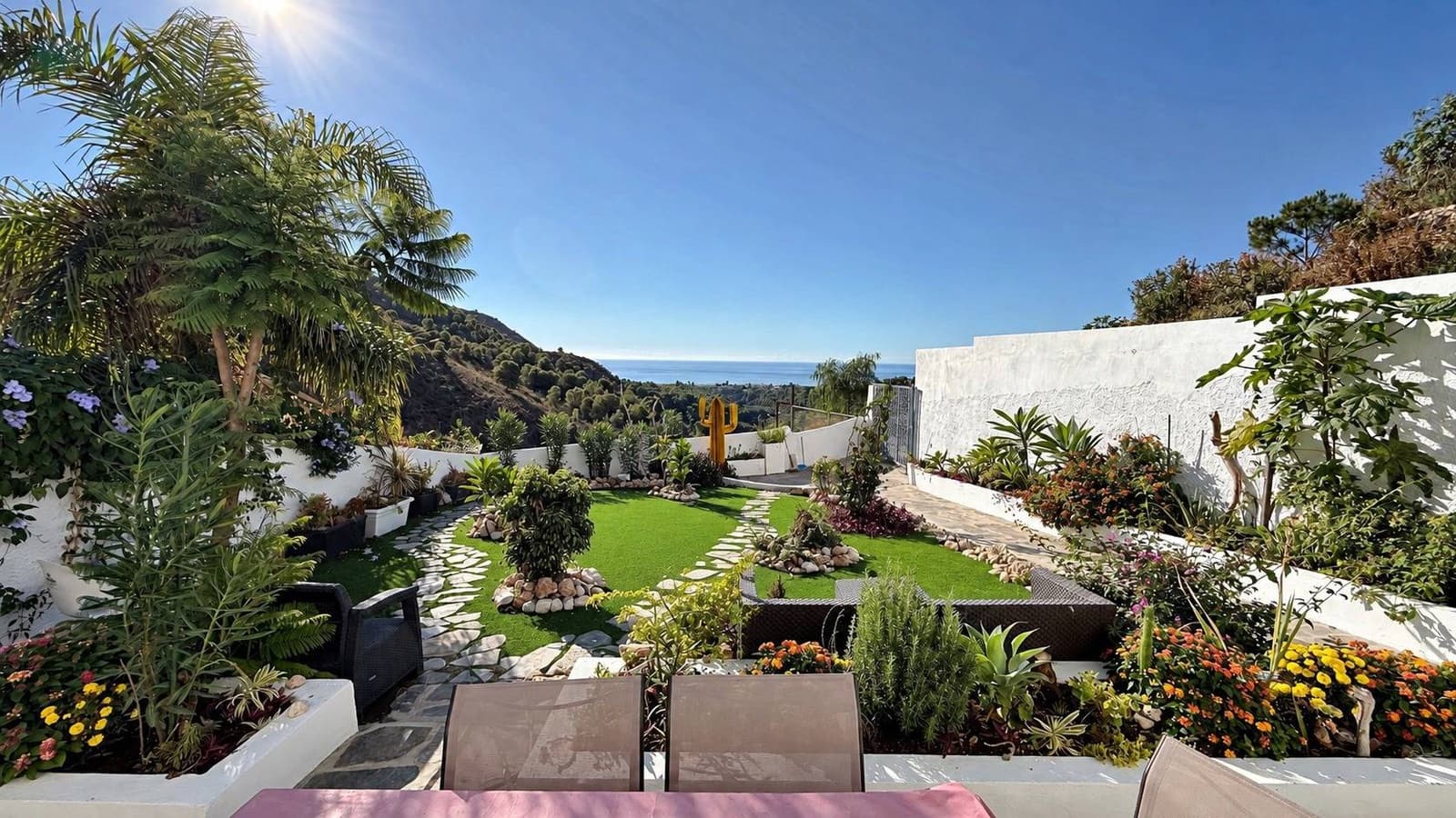 3 chambre Villa/Maison à vendre à Frigiliana avec piscine - 950 000 € (Ref: 10161511)