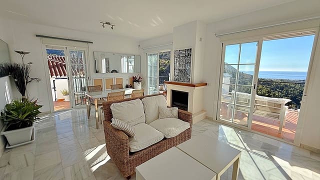 3 chambre Villa/Maison à vendre à Frigiliana avec piscine - 950 000 € (Ref: 10161511)
