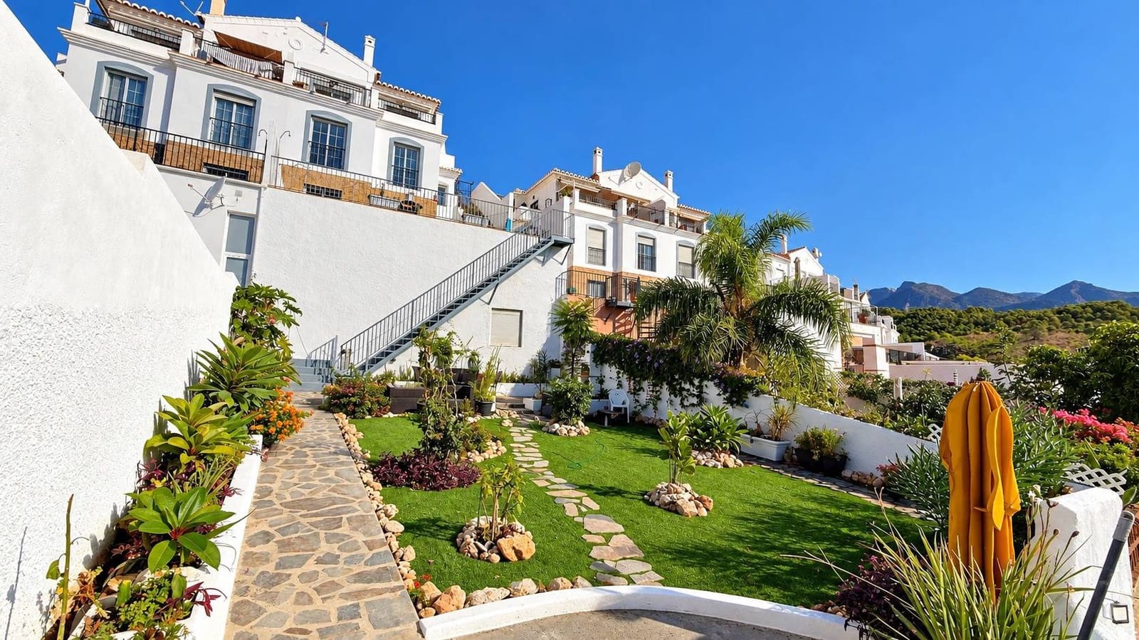 3 chambre Villa/Maison à vendre à Frigiliana avec piscine - 950 000 € (Ref: 10161511)
