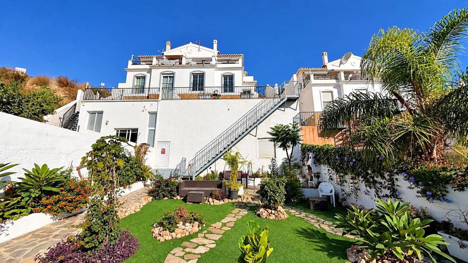 3 chambre Villa/Maison à vendre à Frigiliana avec piscine - 950 000 € (Ref: 10161511)