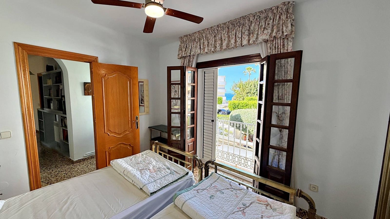 3 soveværelse Villa til salg i Nerja - € 636.000 (Ref: 7733463)