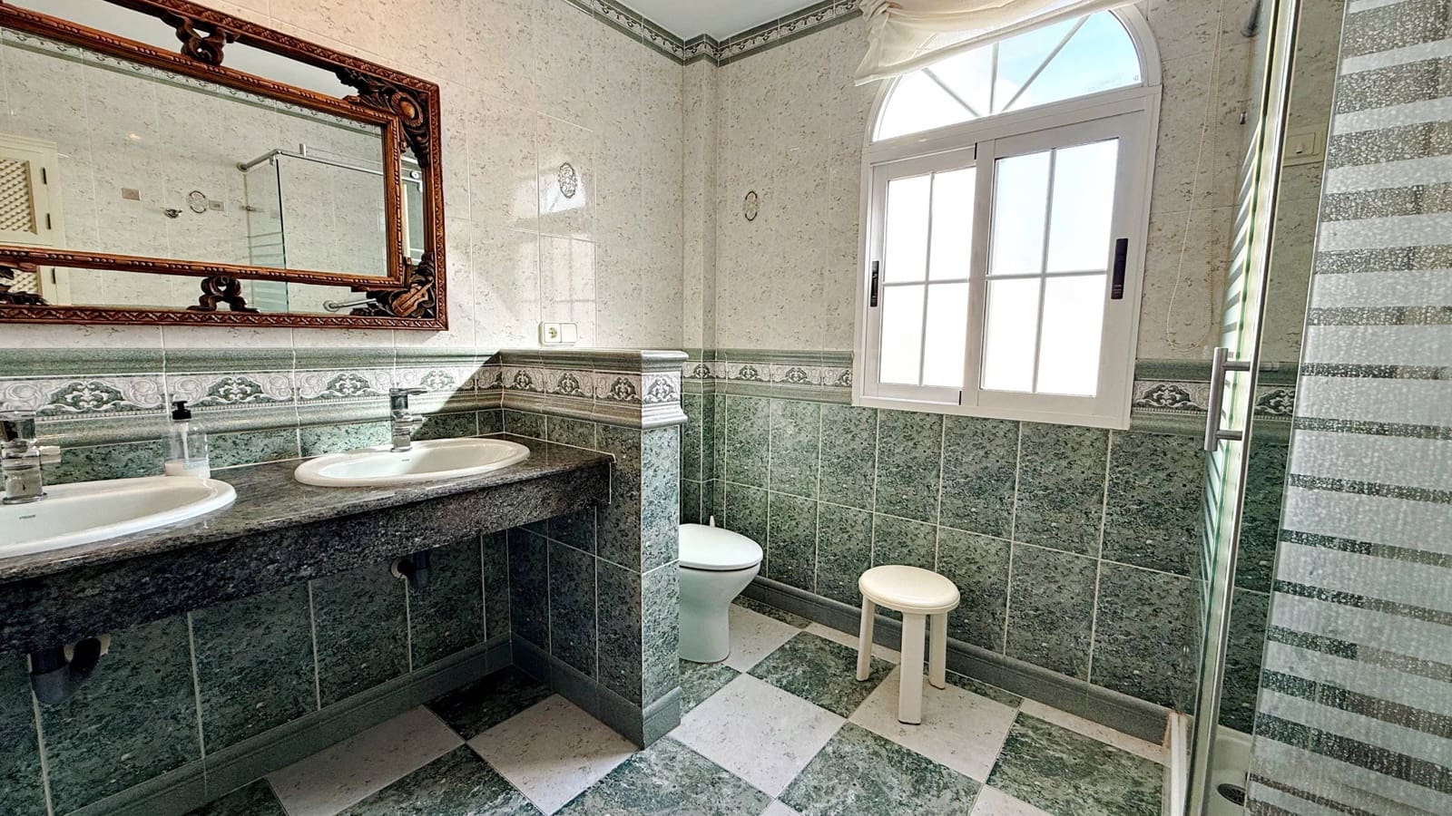 3 soveværelse Villa til salg i Nerja - € 636.000 (Ref: 7733463)