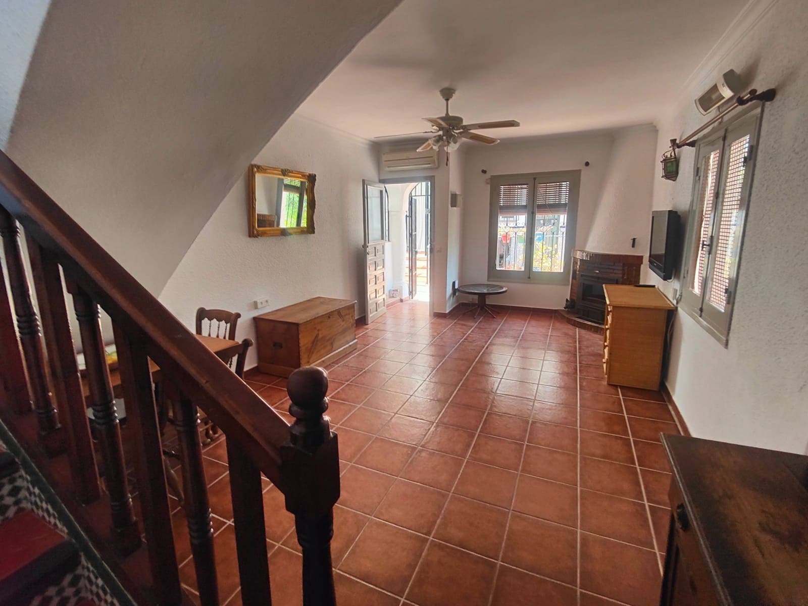 2 soveværelse Rækkehus til salg i Nerja med swimmingpool - € 340.000 (Ref: 9108572)