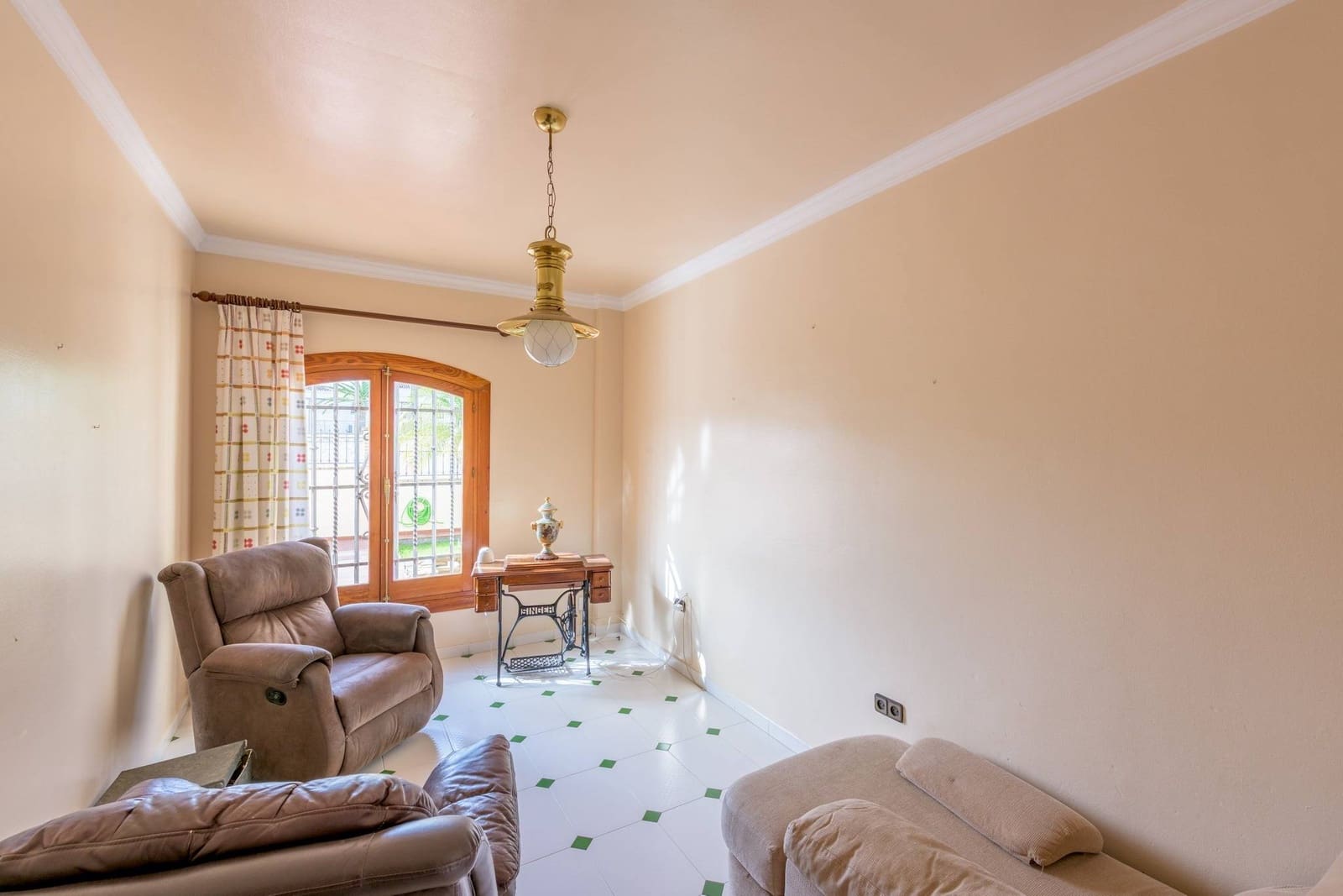 5 soverom Villa til salgs i Nerja med svømmebasseng garasje - € 3 000 000 (Ref: 9300989)