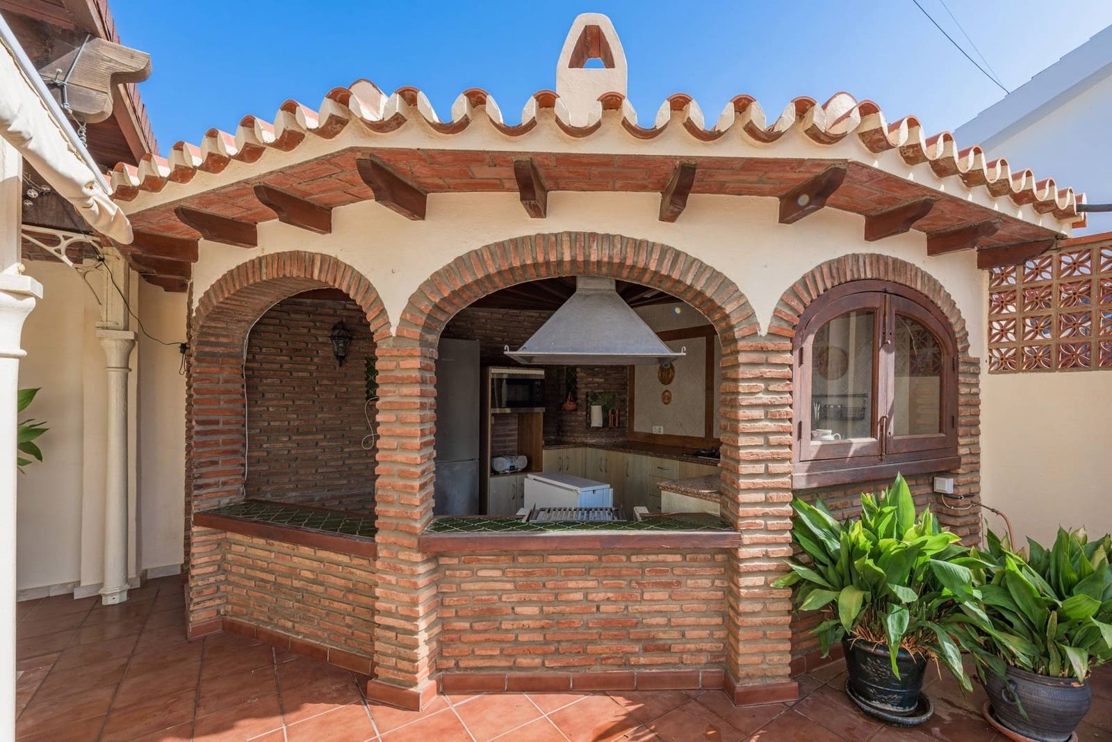 5 soverom Villa til salgs i Nerja med svømmebasseng garasje - € 3 000 000 (Ref: 9300989)