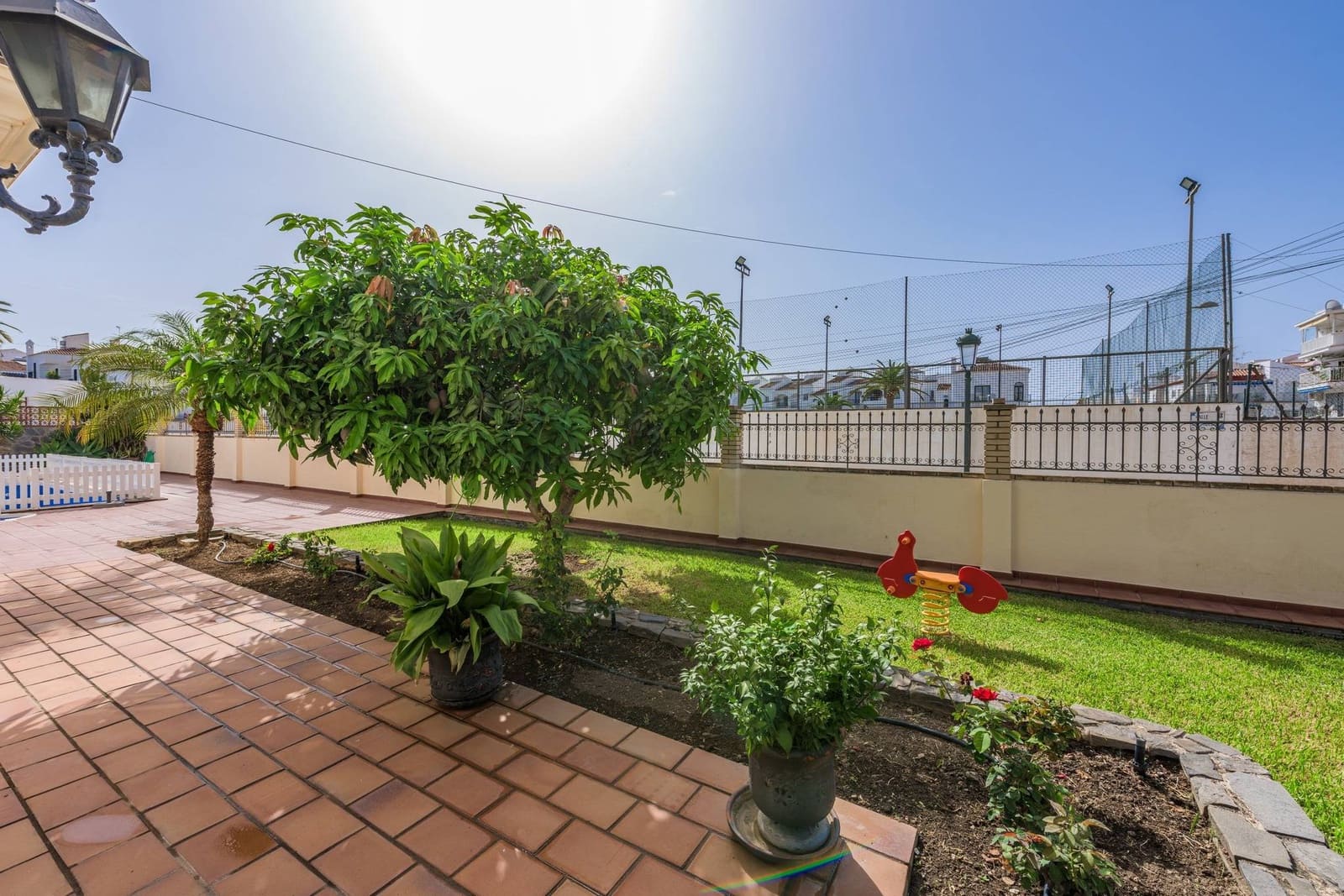 5 soverom Villa til salgs i Nerja med svømmebasseng garasje - € 3 000 000 (Ref: 9300989)