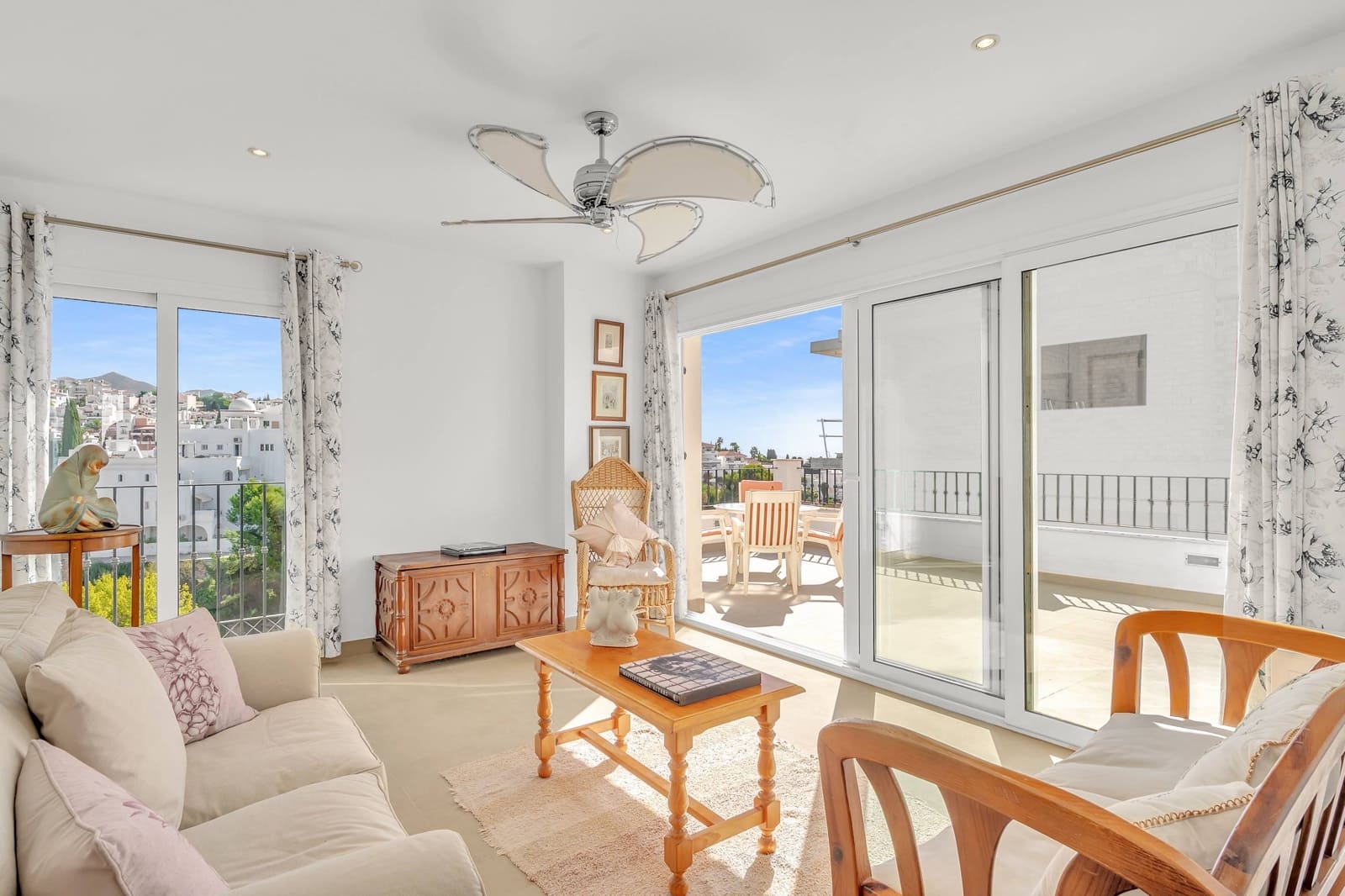 4 soverom Villa til salgs i Nerja - € 1 300 000 (Ref: 9373777)