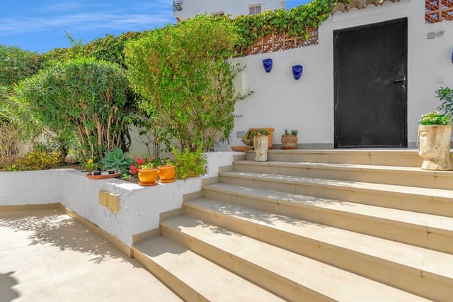 4 soverom Villa til salgs i Nerja - € 1 300 000 (Ref: 9373777)