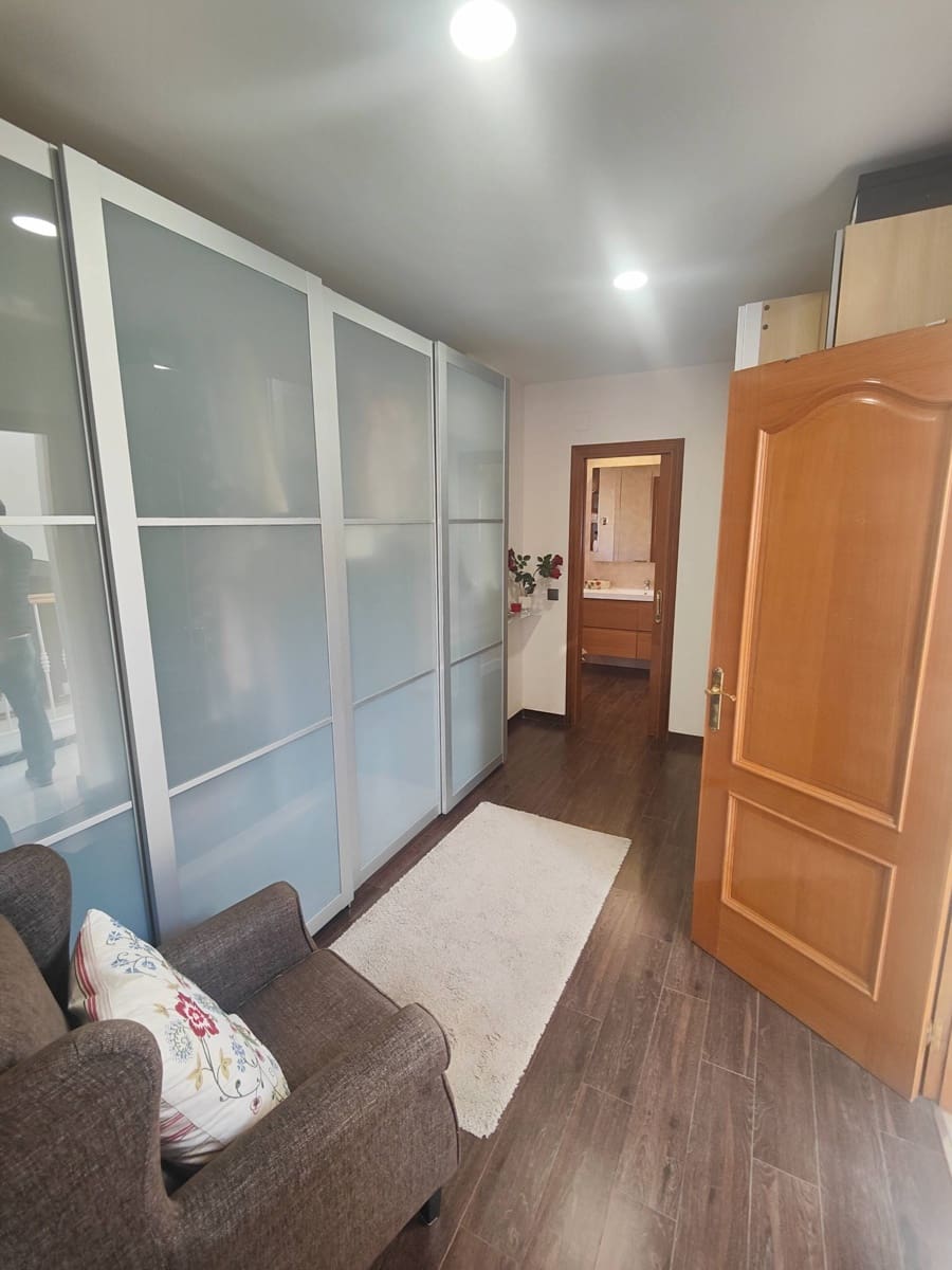 5 soverom Villa til salgs i Nerja med svømmebasseng garasje - € 1 345 000 (Ref: 9648049)