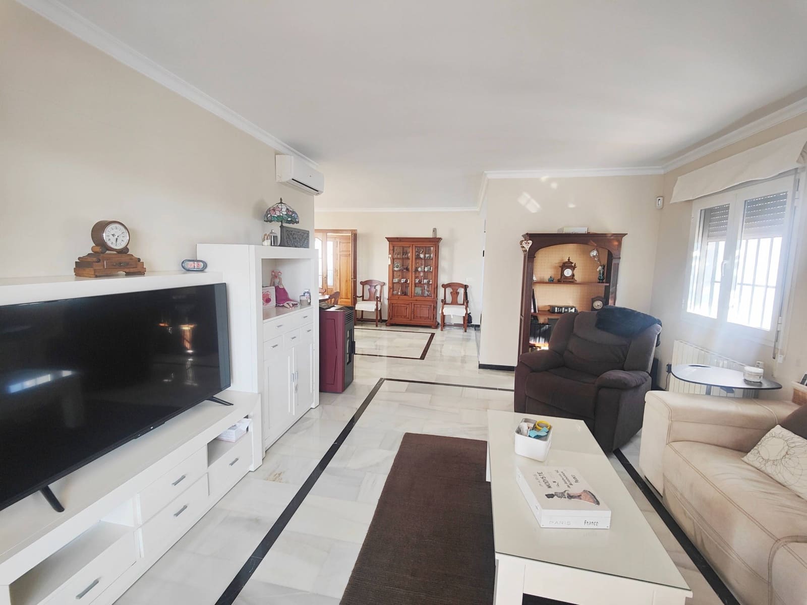 5 soverom Villa til salgs i Nerja med svømmebasseng garasje - € 1 345 000 (Ref: 9648049)