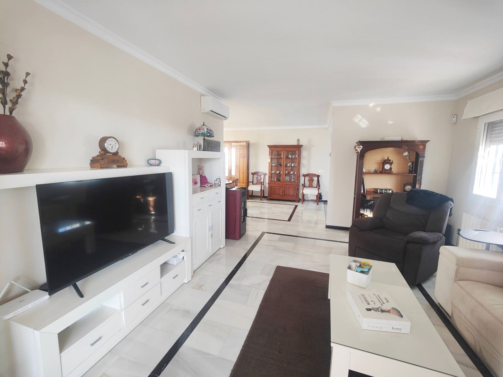 5 soverom Villa til salgs i Nerja med svømmebasseng garasje - € 1 345 000 (Ref: 9648049)