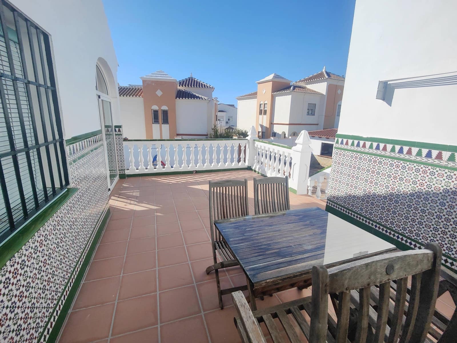 5 soverom Villa til salgs i Nerja med svømmebasseng garasje - € 1 345 000 (Ref: 9648049)